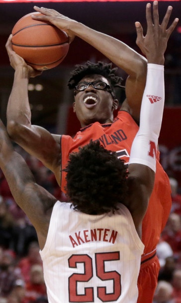 Smith, Fernando lead No. 24 Maryland past Nebraska 60-45